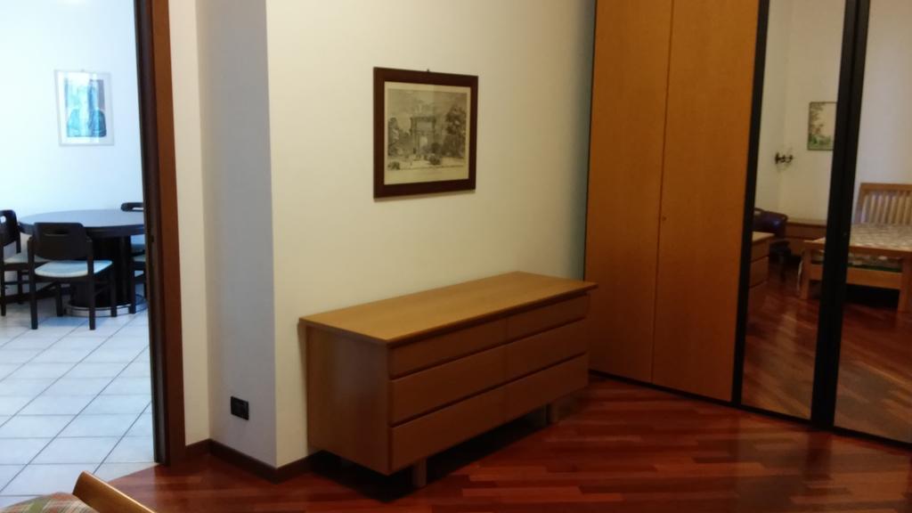 Emi Apartment โบลลาเต ภายนอก รูปภาพ