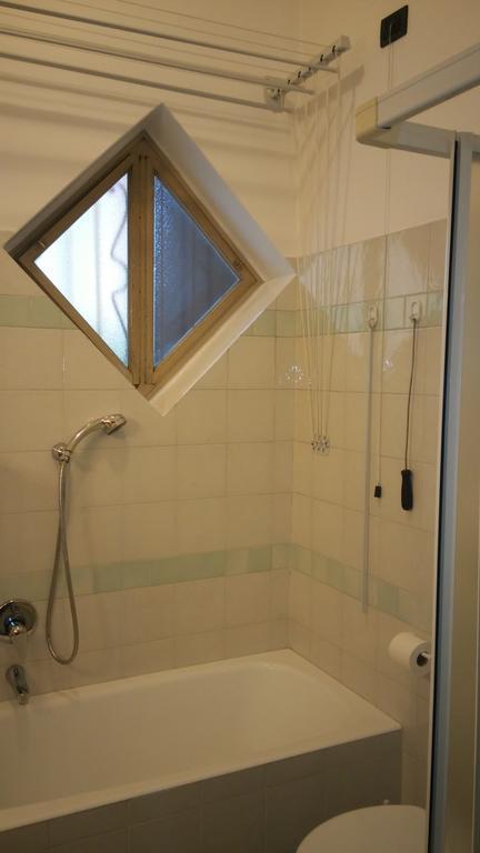 Emi Apartment โบลลาเต ภายนอก รูปภาพ