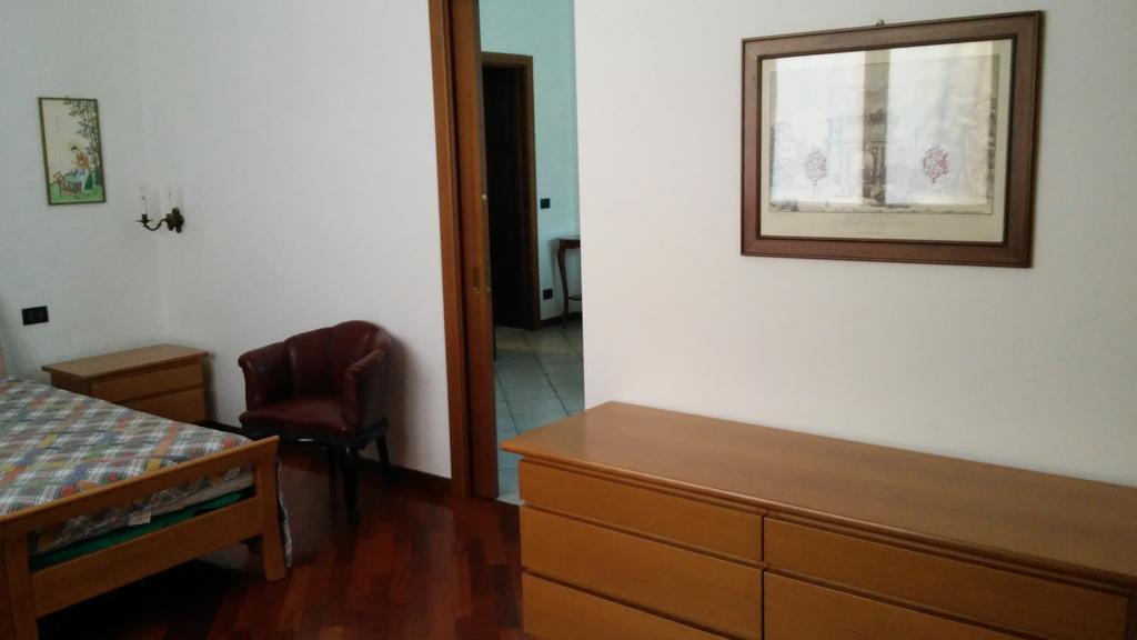 Emi Apartment โบลลาเต ภายนอก รูปภาพ